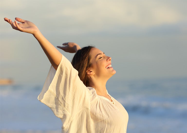 Breathing - woman outdoors